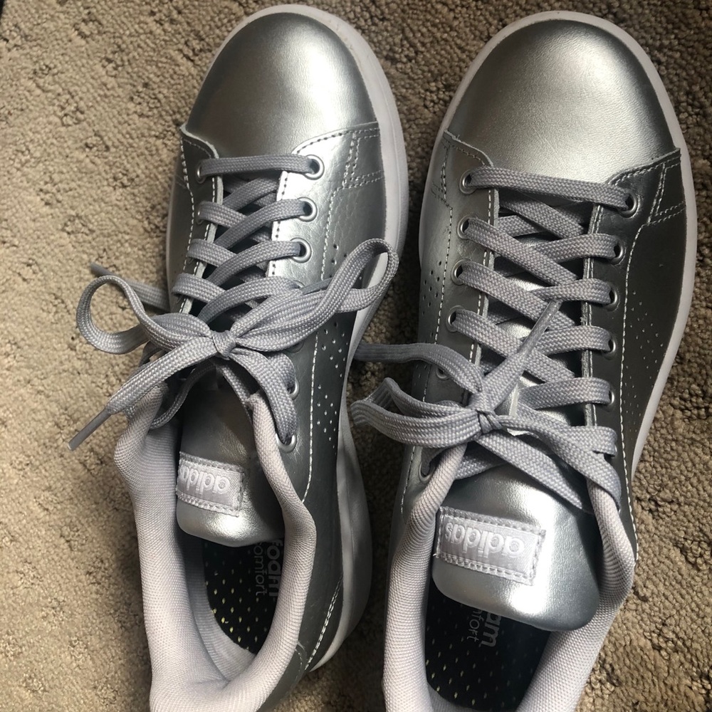 Adidas silver sneakers with box 7.5
